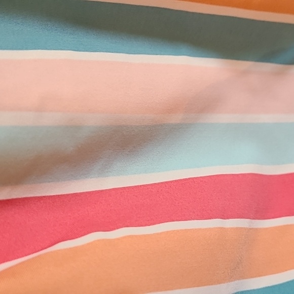 3T swimsuit - Picture 4 of 4